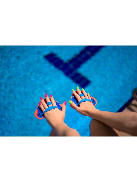 Speedo Finger Paddles - Blue Flame/Fluro Tangerine