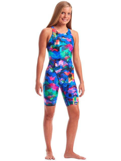 AMANZI Free Flow Womens Kneelength