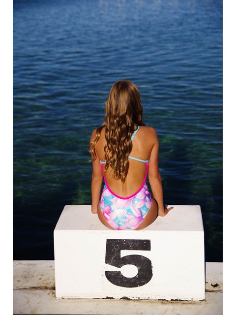 AMANZI Magnoli One Piece