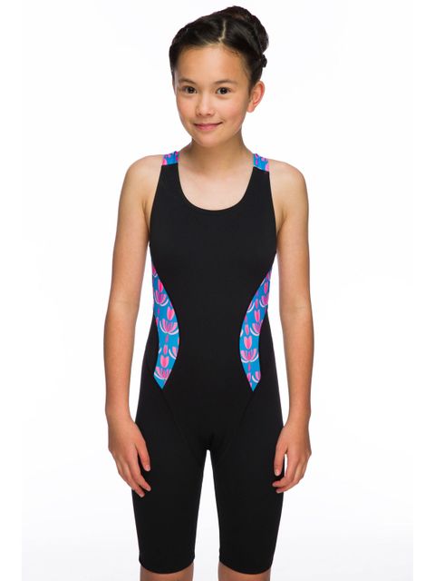 Maru Flutter Kneelength Front 1